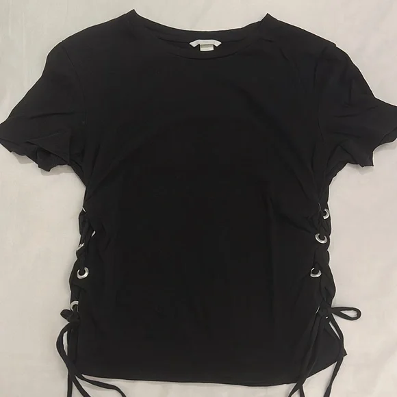 H&M LACE UP DETAIL TSHIRT - Picture 1 of 5